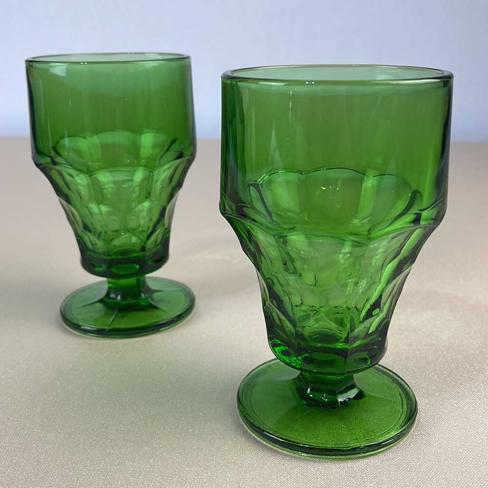 Vintage Green Viking Georgian Pedestal Glasses (set of 2) - Picture 3 of 11